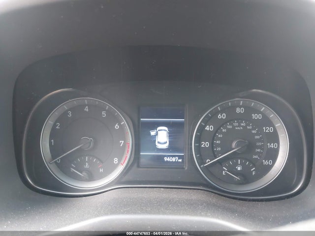 2019 Hyundai Kona Se მანქანა იყიდება აუქციონზე, vin: KM8K12AA5KU243187, აუქციონის ნომერი: 44747653