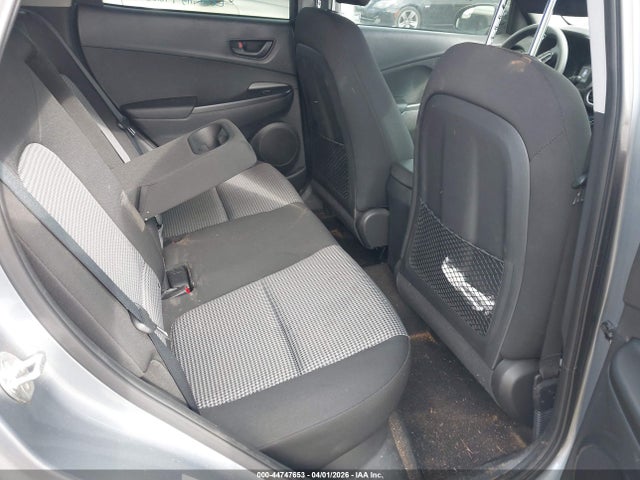 2019 Hyundai Kona Se მანქანა იყიდება აუქციონზე, vin: KM8K12AA5KU243187, აუქციონის ნომერი: 44747653
