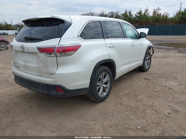 44747662 :رقم المزاد ، 5TDBKRFH7GS344856 vin ، 2016 Toyota Highlander Le Plus V6 مزاد بيع