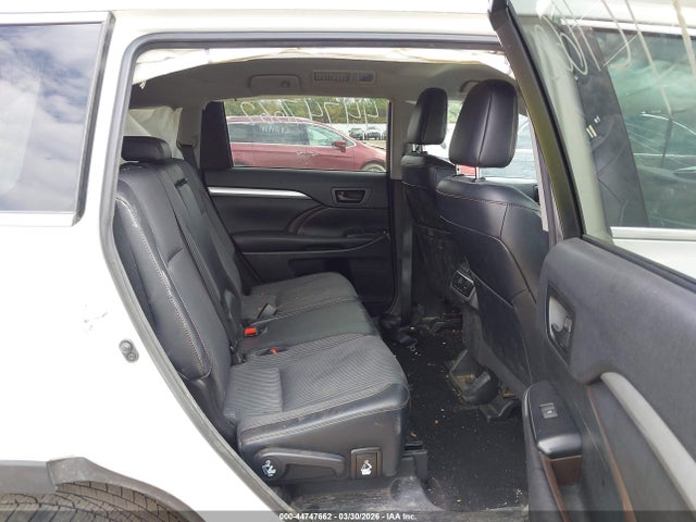 44747662 :رقم المزاد ، 5TDBKRFH7GS344856 vin ، 2016 Toyota Highlander Le Plus V6 مزاد بيع
