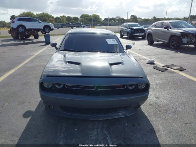 44747664 :رقم المزاد ، 2C3CDZBTXHH618550 vin ، 2017 Dodge Challenger R/t مزاد بيع