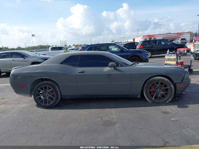 44747664 :رقم المزاد ، 2C3CDZBTXHH618550 vin ، 2017 Dodge Challenger R/t مزاد بيع