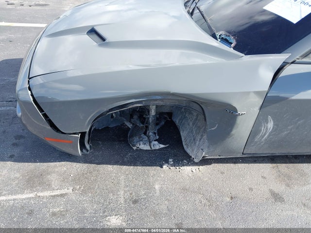 44747664 :رقم المزاد ، 2C3CDZBTXHH618550 vin ، 2017 Dodge Challenger R/t مزاد بيع