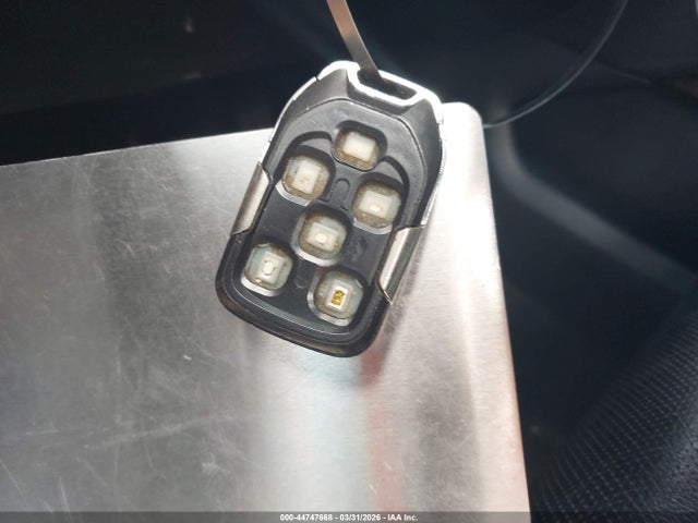 44747668 :رقم المزاد ، 1GKS2BKC2FR268224 vin ، 2015 Gmc Yukon Slt مزاد بيع