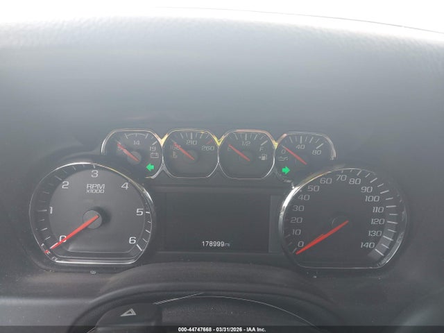 44747668 :رقم المزاد ، 1GKS2BKC2FR268224 vin ، 2015 Gmc Yukon Slt مزاد بيع