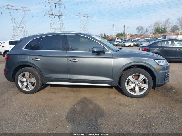 WA1BNAFY6J2236469 Audi Q5 2.0t Premium/2.0t Tech Premium