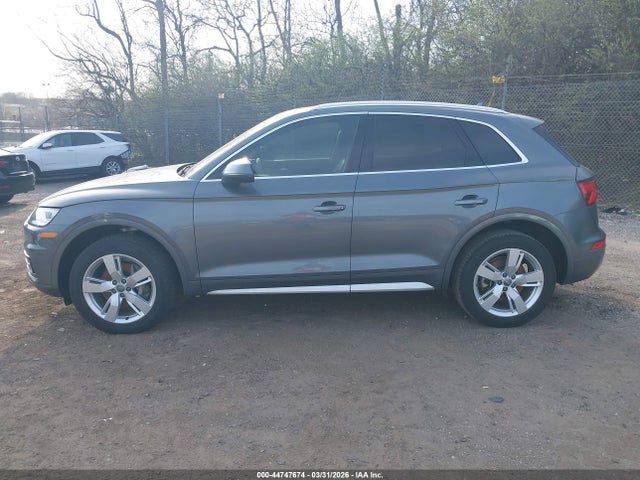 WA1BNAFY6J2236469 Audi Q5 2.0t Premium/2.0t Tech Premium
