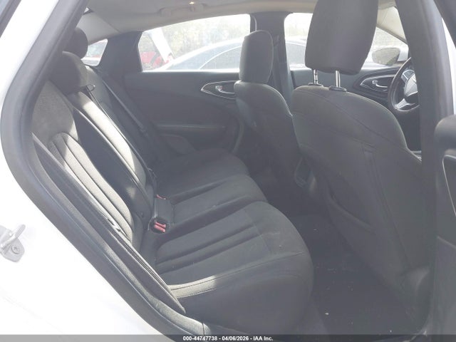 Продажа на аукционе авто 2015 Chrysler 200 Limited, vin: 1C3CCCAB4FN704479, номер лота: 44747738