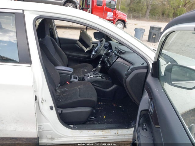 44747741 :رقم المزاد ، JN1BJ1CV2LW264926 vin ، 2020 Nissan Rogue Sport S Fwd Xtronic Cvt مزاد بيع