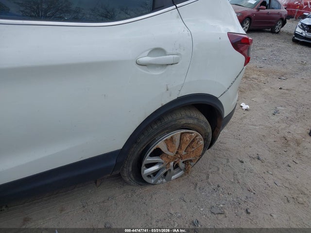 44747741 :رقم المزاد ، JN1BJ1CV2LW264926 vin ، 2020 Nissan Rogue Sport S Fwd Xtronic Cvt مزاد بيع