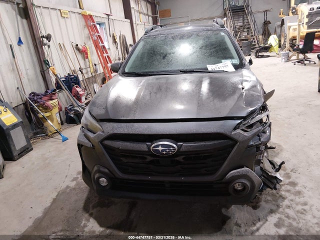 44747757 :رقم المزاد ، 4S4BTALC1S3126327 vin ، 2025 Subaru Outback Onyx Edition مزاد بيع
