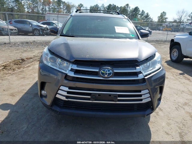 5TDJGRFH3JS039956 Toyota Highlander Hybrid Xle