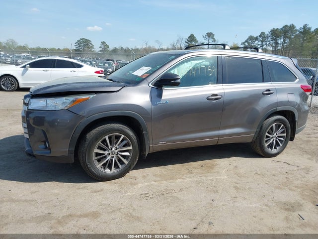 5TDJGRFH3JS039956 Toyota Highlander Hybrid Xle