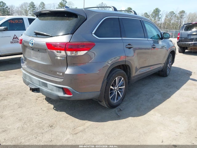 5TDJGRFH3JS039956 Toyota Highlander Hybrid Xle