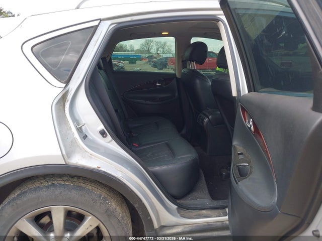 44747772 :رقم المزاد ، JN1AJ0HR1BM850531 vin ، 2011 Infiniti Ex35 Journey مزاد بيع