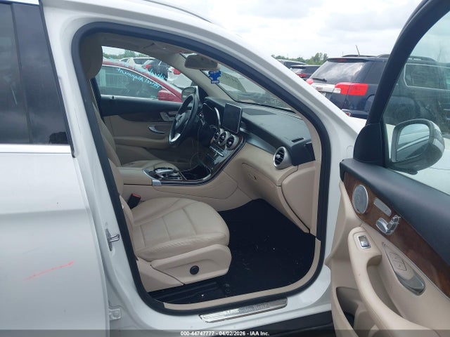 Продажа на аукционе авто 2017 Mercedes-benz Glc 300 4matic, vin: WDC0G4KB6HV005195, номер лота: 44747777