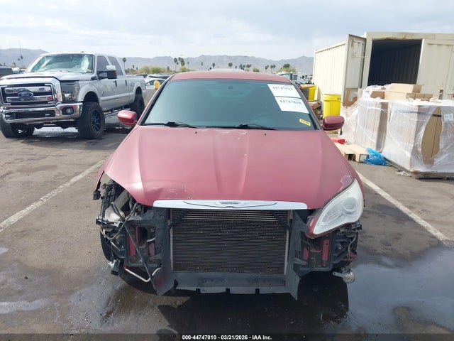 2013 Chrysler 200 Lx მანქანა იყიდება აუქციონზე, vin: 1C3CCBAB3DN671465, აუქციონის ნომერი: 44747810
