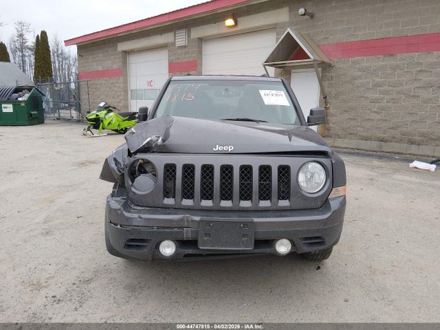 2016 Jeep Patriot Latitude მანქანა იყიდება აუქციონზე, vin: 1C4NJPFA3GD813749, აუქციონის ნომერი: 44747815