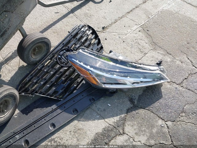 2023 Nissan Kicks Sv Xtronic Cvt მანქანა იყიდება აუქციონზე, vin: 3N1CP5CV6PL538182, აუქციონის ნომერი: 44747835