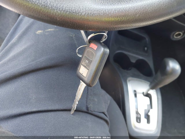 44747843 :رقم المزاد ، ML32A3HJ3JH005459 vin ، 2018 Mitsubishi Mirage Es مزاد بيع