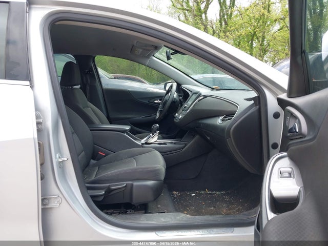 2016 CHEVROLET MALIBU 1G1ZE5ST0GF286364 Photo 4