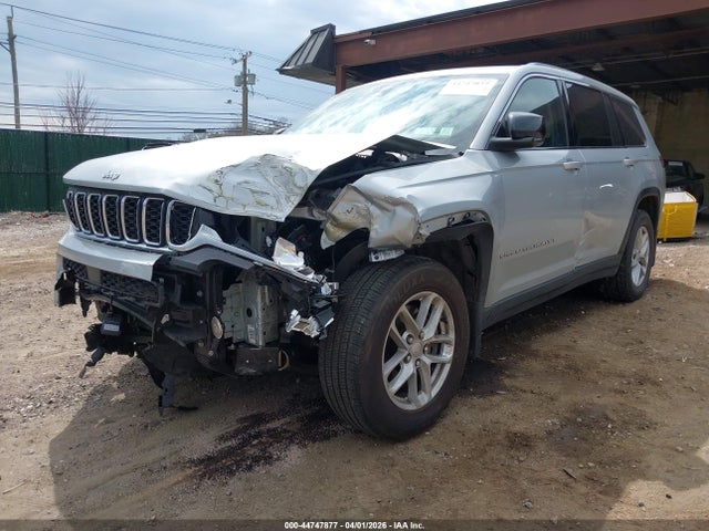 44747877 :رقم المزاد ، 1C4RJKAG8P8700212 vin ، 2023 Jeep Grand Cherokee L Laredo 4x4 مزاد بيع