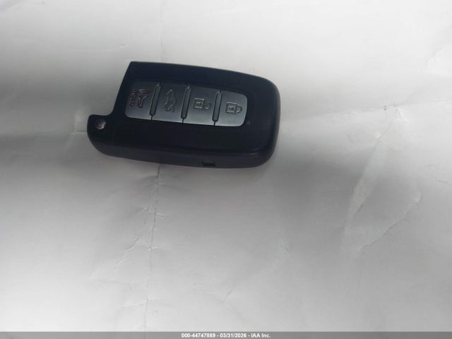 Hyundai SONATA HYBRID 2015 KMHEC4A40FA134916 Image 11