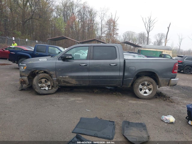 44747920 :رقم المزاد ، 1C6SRFFTXKN842618 vin ، 2019 Ram 1500 Big Horn/lone Star  4x4 5'7 Box مزاد بيع
