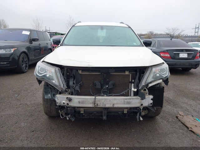 Продаж на аукціоні авто 2018 Nissan Pathfinder Sl, vin: 5N1DR2MM9JC648304, номер лоту: 44747922