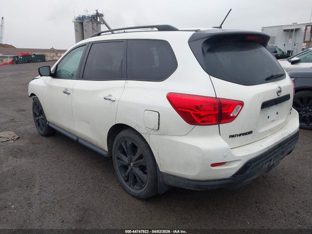 Продаж на аукціоні авто 2018 Nissan Pathfinder Sl, vin: 5N1DR2MM9JC648304, номер лоту: 44747922