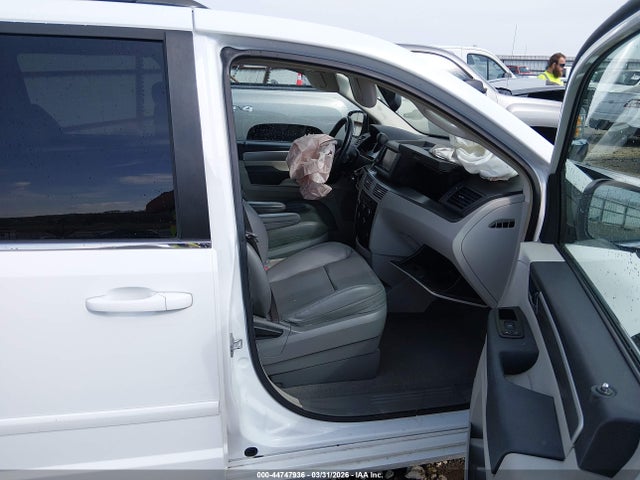 Продаж на аукціоні авто 2014 Volkswagen Routan Se, vin: 2C4RVABG0ER134898, номер лоту: 44747936