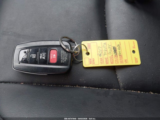 Toyota Prius Prime Premium 2017 JTDKARFP0H3047702 Image 11