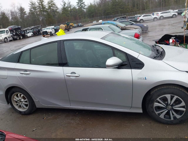 Toyota Prius Prime Premium 2017 JTDKARFP0H3047702 Image 14