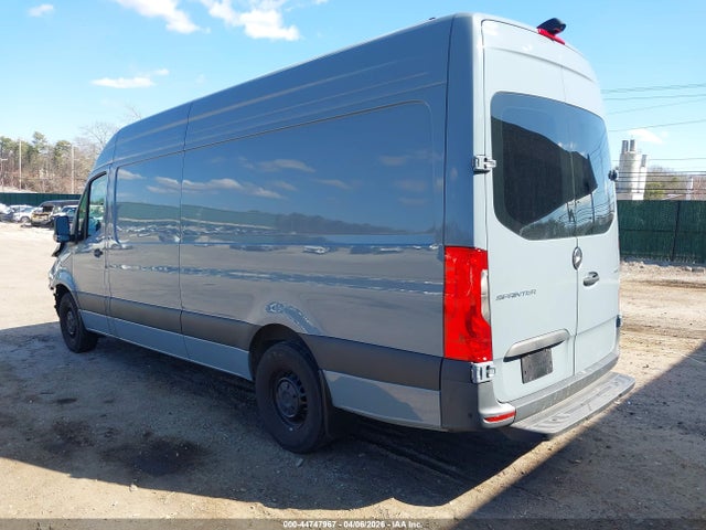 44747967 :رقم المزاد ، W1W4KCHY8RT181985 vin ، 2024 Mercedes-benz Sprinter 2500 High Roof 4-cyl Diesel مزاد بيع