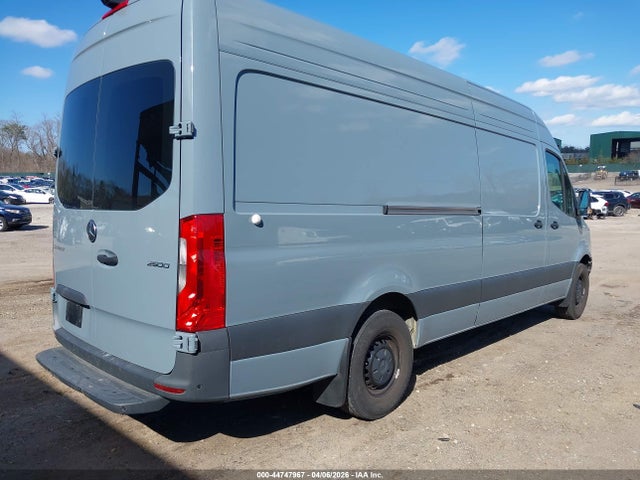 44747967 :رقم المزاد ، W1W4KCHY8RT181985 vin ، 2024 Mercedes-benz Sprinter 2500 High Roof 4-cyl Diesel مزاد بيع