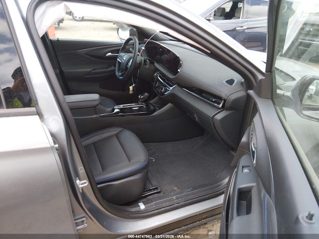 44747983 :رقم المزاد ، KL47LBEP3SB227921 vin ، 2025 Buick Envista Sport Touring Fwd مزاد بيع