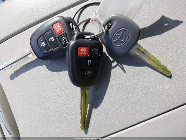 Toyota Highlander Le Plus 2018 5TDZZRFH5JS280091 Image 11