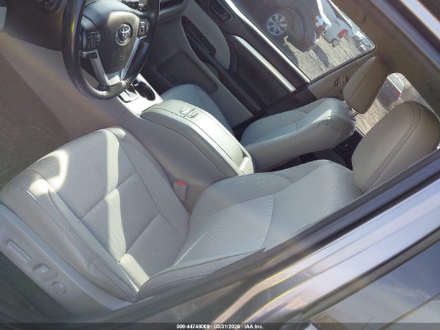 Toyota Highlander Le Plus 2018 5TDZZRFH5JS280091 Image 20