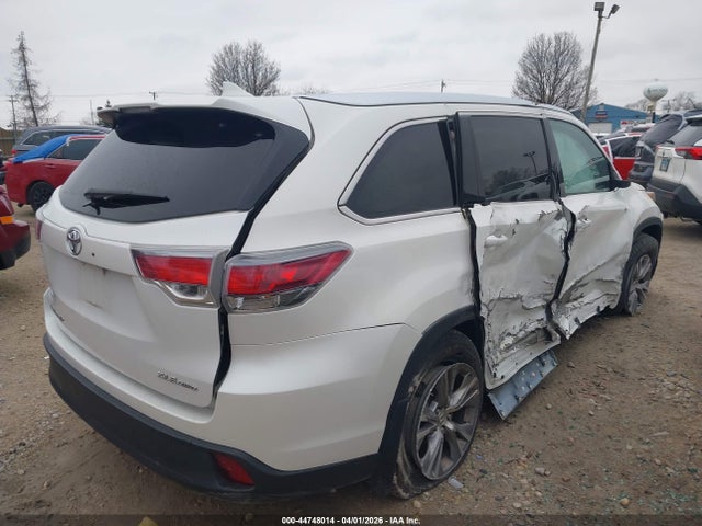 Продаж на аукціоні авто 2015 Toyota Highlander Xle V6, vin: 5TDJKRFH3FS109378, номер лоту: 44748014