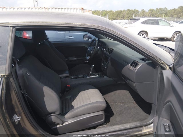 Продажа на аукционе авто 2014 Dodge Challenger R/t, vin: 2C3CDYBT4EH137120, номер лота: 44748031