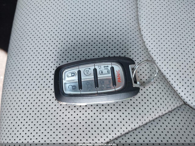 Продаж на аукціоні авто 2020 Chrysler Pacifica Limited, vin: 2C4RC1GG5LR156312, номер лоту: 44748067