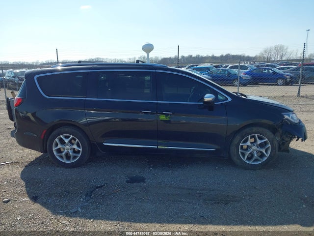 Продаж на аукціоні авто 2020 Chrysler Pacifica Limited, vin: 2C4RC1GG5LR156312, номер лоту: 44748067