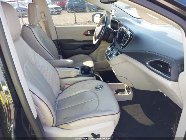Продаж на аукціоні авто 2020 Chrysler Pacifica Limited, vin: 2C4RC1GG5LR156312, номер лоту: 44748067