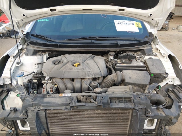 KMHD35LH8EU173283 Hyundai ELANTRA GT
