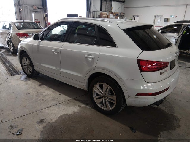 2016 AUDI Q3 WA1EFCFS7GR021961 Photo 2