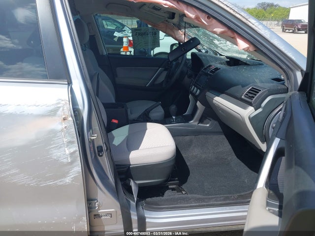 44748083 :رقم المزاد ، JF2SJABC8HH507990 vin ، 2017 Subaru Forester 2.5i مزاد بيع