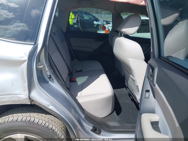 44748083 :رقم المزاد ، JF2SJABC8HH507990 vin ، 2017 Subaru Forester 2.5i مزاد بيع