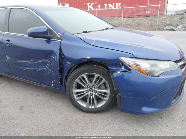 Aukcja sprzedaży 2015 Toyota Camry Se, vin: 4T1BF1FK8FU965854, numer aukcji: 44748098
