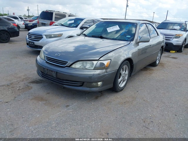 Продажа на аукционе авто 2001 Lexus Es 300, vin: JT8BF28GX15104602, номер лота: 44748128