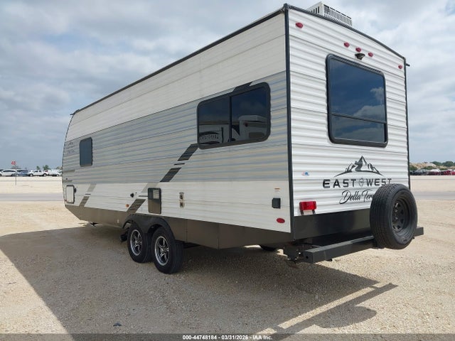 5ZT2DEJB2N9008595 Forest River Della Terra M-200rd